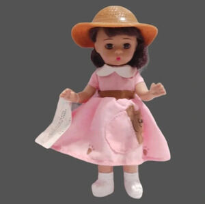Mc.donald's madame Alexander mini doll